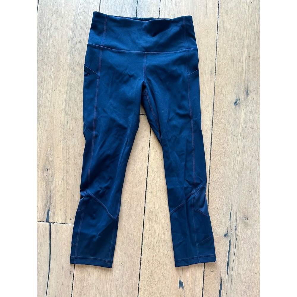 Lululemon Black Cropped Leggings Size 4 Nylon Spandex Stretch Pull On 21"